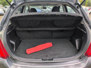 Photo 13 du bon plan TOYOTA Yaris 69 VVT-i Tendance 5p occasion à 7500 €