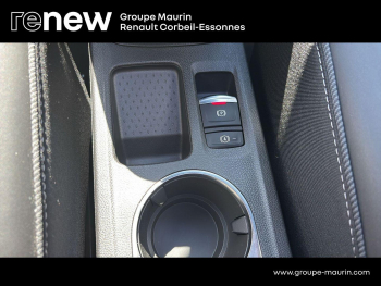 Photo 29 du bon plan RENAULT Captur 1.8 E-Tech full hybrid 160ch esprit Alpine - 25 occasion à 29890 €