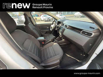 Photo 16 du bon plan DACIA Duster 1.0 ECO-G 100ch  Journey + 4x2 occasion à 18400 €