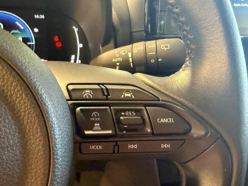 Photo 8 du bon plan TOYOTA Yaris Cross 116h Dynamic MC24 occasion à 22989 €