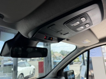 Photo 12 du bon plan NISSAN Primastar Combi L2H1 3t0 2.0 dCi 150ch N-Connecta DCT GSR2B occasion à 35490 €