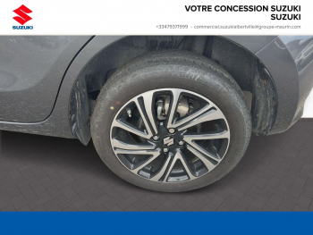 Photo 33 du bon plan SUZUKI Swift 1.2 Dualjet Hybrid 83ch Pack AllGrip occasion à 15900 €