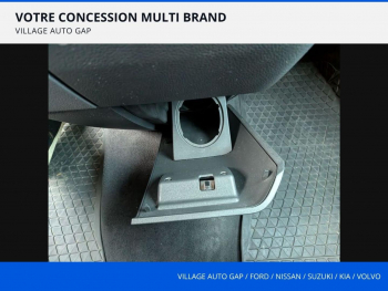 Photo 29 du bon plan VOLKSWAGEN Multivan 2.0 TDI 204ch BlueMotion Technology Carat DSG7 Court occasion à 39990 €