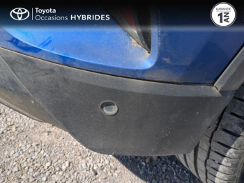 Photo 21 du bon plan TOYOTA C-HR 122h Graphic 2WD E-CVT RC18 occasion à 14980 €