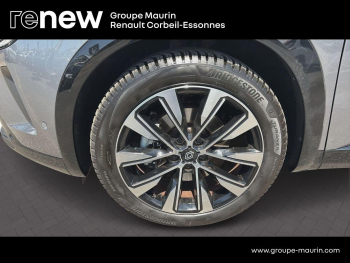 Photo 9 du bon plan RENAULT Austral 1.2 E-Tech full hybrid 200ch Techno occasion à 26990 €