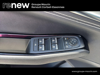 Photo 20 du bon plan RENAULT Austral 1.2 E-Tech full hybrid 200ch Techno occasion à 26990 €