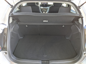 Photo 21 du bon plan TOYOTA Yaris 116h Design 5p MY22 occasion à 19990 €