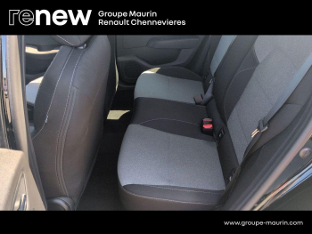 Photo 16 du bon plan RENAULT Clio 1.0 TCe 90ch Evolution - 24 occasion à 15990 €