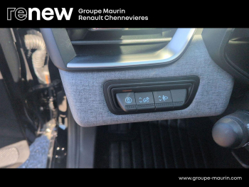 Photo 19 du bon plan RENAULT Clio 1.0 TCe 90ch Evolution - 24 occasion à 15990 €