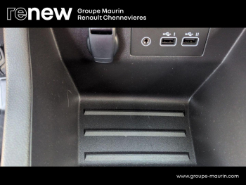 Photo 26 du bon plan RENAULT Clio 1.0 TCe 90ch Evolution - 24 occasion à 15990 €