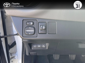 Photo 14 du bon plan TOYOTA Yaris 70 VVT-i Ultimate 5p occasion à 12990 €