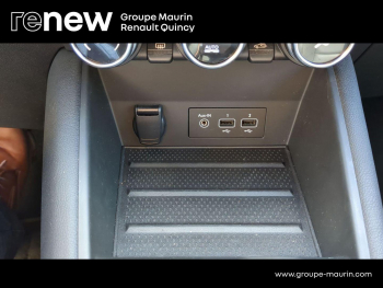 Photo 22 du bon plan RENAULT Captur 1.6 E-Tech hybride 145ch Initiale Paris -21B occasion à 20690 €