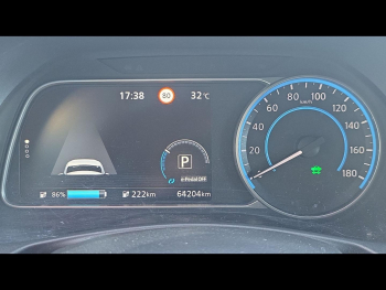 Photo 28 du bon plan NISSAN Leaf 150ch 40kWh N-Connecta 21.5 occasion à 14880 €