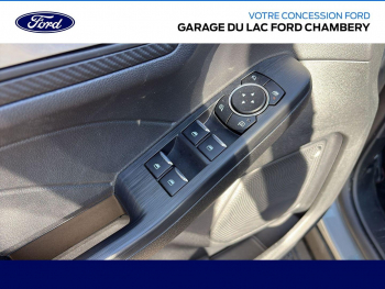 Photo 14 du bon plan FORD Kuga 2.5 Duratec 243ch Hybride Rechargeable ST-Line X Powershift occasion à 36990 €