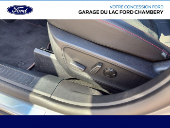 Photo 15 du bon plan FORD Kuga 2.5 Duratec 243ch Hybride Rechargeable ST-Line X Powershift occasion à 36990 €