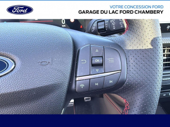 Photo 20 du bon plan FORD Kuga 2.5 Duratec 243ch Hybride Rechargeable ST-Line X Powershift occasion à 36990 €