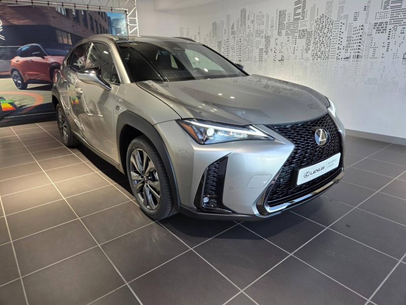 Bon plan LEXUS UX 300h F SPORT Design 2WD MC25 occasion à 31490 €