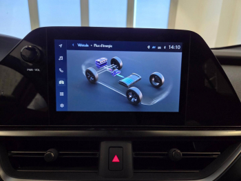Photo 7 du bon plan LEXUS UX 300h F SPORT Design 2WD MC25 occasion à 31490 €
