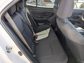 Photo 16 du bon plan TOYOTA Yaris Cross 130h Design MY25 occasion à 26590 €