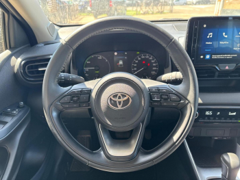 Photo 10 du bon plan TOYOTA Yaris 116h Dynamic 5p MY25 occasion à 20390 €