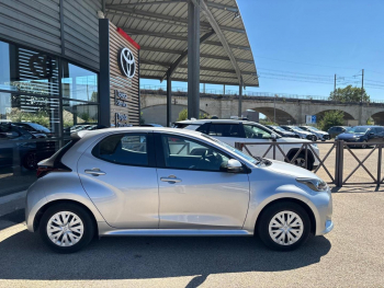 Photo 17 du bon plan TOYOTA Yaris 116h Dynamic 5p MY25 occasion à 20390 €