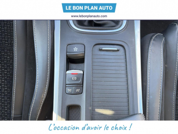 Photo 19 du bon plan RENAULT Megane 1.3 TCe 140ch energy Intens occasion à 11480 €