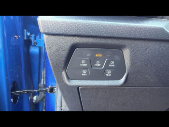 Photo 12 du bon plan SEAT Leon 1.0 eTSI 110ch Urban DSG7 occasion à 20490 €