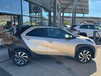 Photo 12 du bon plan TOYOTA Aygo X 1.0 VVT-i 72ch Design S-CVT MY23 occasion à 15290 €