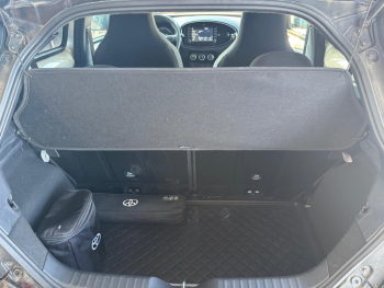 Photo 17 du bon plan TOYOTA Aygo X 1.0 VVT-i 72ch Design S-CVT MY23 occasion à 15290 €