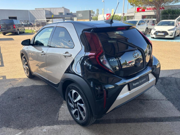 Photo 18 du bon plan TOYOTA Aygo X 1.0 VVT-i 72ch Design S-CVT MY23 occasion à 15290 €