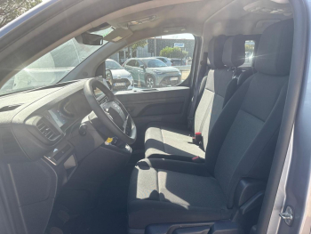 Photo 10 du bon plan TOYOTA ProAce VUL VERSO 2.0L 140 D 4D BVM COMBI PACK NAVI MC2 occasion à 37990 €