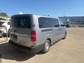 Photo 12 du bon plan TOYOTA ProAce VUL VERSO 2.0L 140 D 4D BVM COMBI PACK NAVI MC2 occasion à 37990 €