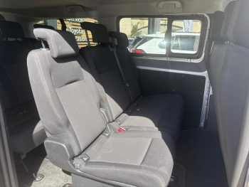 Photo 20 du bon plan TOYOTA ProAce VUL VERSO 2.0L 140 D 4D BVM COMBI PACK NAVI MC2 occasion à 37990 €