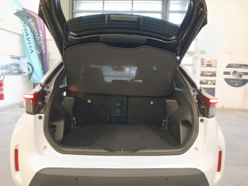 Photo 10 du bon plan TOYOTA Yaris Cross 130h Trail AWD-i MY26 occasion à 33990 €