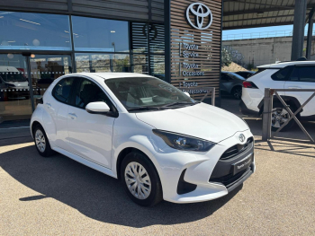 Photo 2 du bon plan TOYOTA Yaris 120 VVT-i Dynamic Business 5p MC24 occasion à 18190 €