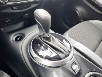 Photo 4 du bon plan NISSAN Juke 1.6 Hybrid 143ch N-Connecta 2024 occasion à 20390 €