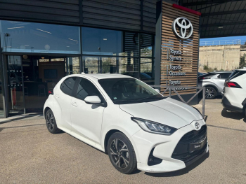Photo 2 du bon plan TOYOTA Yaris 116h Design 5p MC24 occasion à 20990 €
