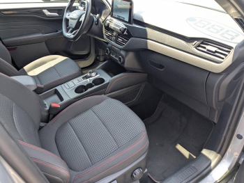Photo 8 du bon plan FORD Kuga 2.5 Duratec 190ch FHEV E85 ST-Line Business BVA occasion à 22790 €