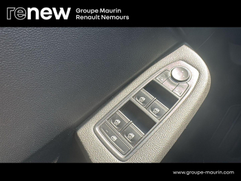 Photo 26 du bon plan RENAULT Clio 1.0 TCe 90ch Evolution occasion à 13290 €