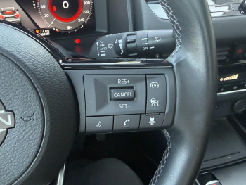 Photo 17 du bon plan NISSAN Qashqai e-POWER 190ch N-Connecta 2022 occasion à 25390 €