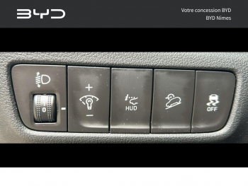 Photo 29 du bon plan HYUNDAI Kona 1.6 CRDi 136ch Hybrid 48V Business DCT-7 occasion à 15990 €