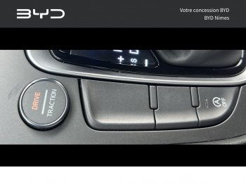 Photo 31 du bon plan HYUNDAI Kona 1.6 CRDi 136ch Hybrid 48V Business DCT-7 occasion à 15990 €