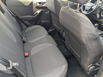 Photo 6 du bon plan FORD Puma 1.0 Flexifuel 125ch S&S mHEV Titanium occasion à 17990 €