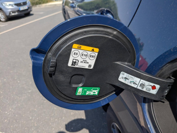 Photo 19 du bon plan FORD Puma 1.0 Flexifuel 125ch S&S mHEV Titanium occasion à 17990 €