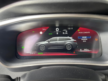 Photo 5 du bon plan TOYOTA Corolla Touring Spt 1.8 140ch Design MY25 occasion à 28990 €