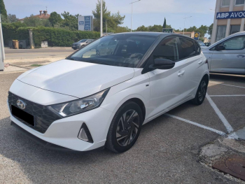 Photo 5 du bon plan HYUNDAI i20 1.0 T-GDi 100ch Hybrid Business DCT-7 occasion à 15490 €