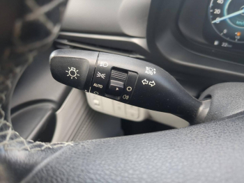 Photo 20 du bon plan HYUNDAI i20 1.0 T-GDi 100ch Hybrid Business DCT-7 occasion à 15490 €