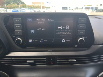 Photo 21 du bon plan HYUNDAI i20 1.0 T-GDi 100ch Hybrid Business DCT-7 occasion à 15490 €