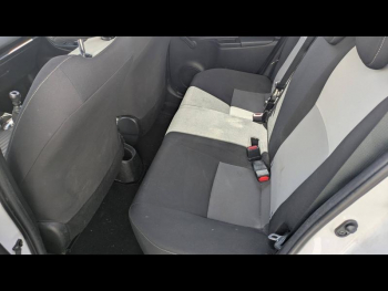 Photo 19 du bon plan TOYOTA Yaris 110 VVT-i France 5p RC18 occasion à 10790 €