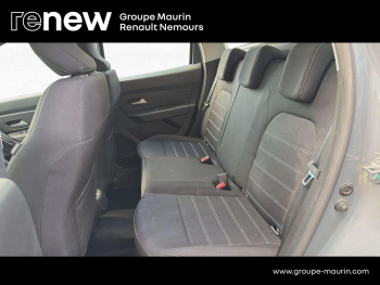 Photo 28 du bon plan DACIA Duster 1.3 TCe 130ch FAP Expression 4x2 occasion à 18900 €